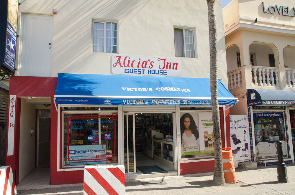 Alicia'S Inn Philipsburg  Buitenkant foto